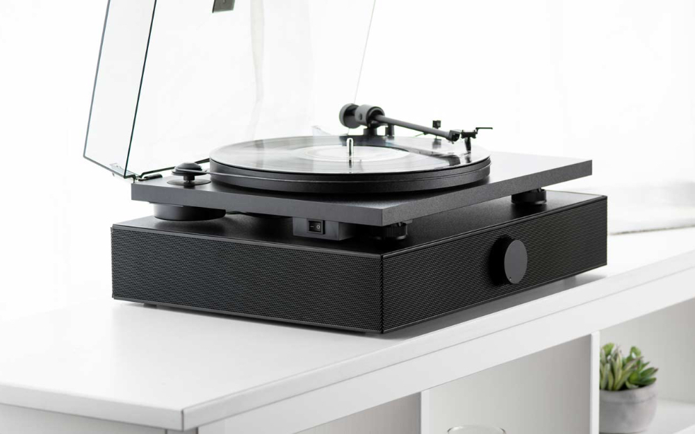 Andover Audio Spinbase is the best powered speaker for turntables for design.