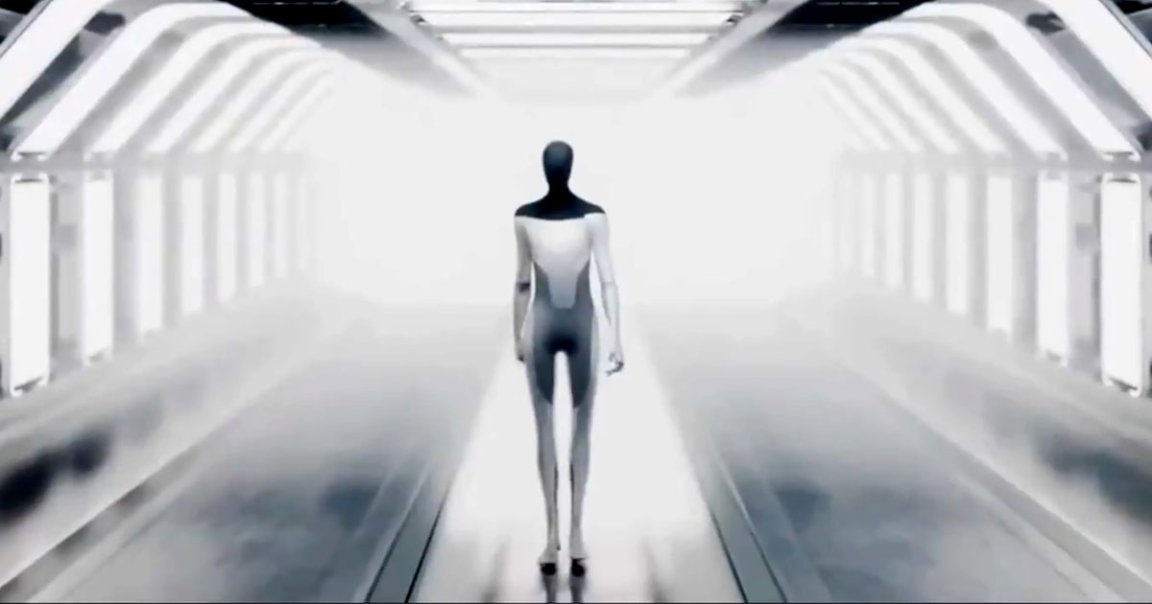 Tesla CEO Elon Musk is doubling down on the company's efforts to develop a working prototype of its Optimus humanoid robot.