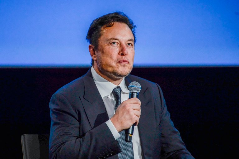 Matt Brown, an autoengineer and YouTuber that's worked with Tesla, had a few choice words about Elon Musk's latest claims on his Cybertruck.