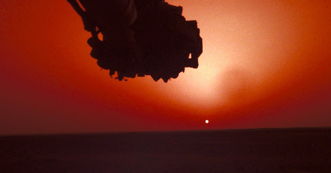 The brave little Mars lander that could is keeping on' keepin' on — even though it was supposed to die earlier this year. 