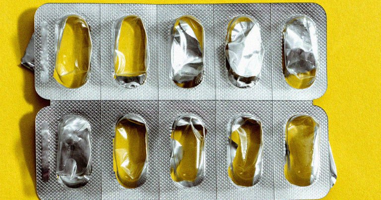 A 14-year-old girl in Arizona was recently denied a refill of the autoimmune disease-managing drug methotrexate, even though she wasn't pregnant.