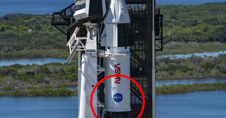 Before it disappeared in a cloud of smoke during Wednesday's launch, there was something off about the looks of SpaceX's Falcon 9 rocket.
