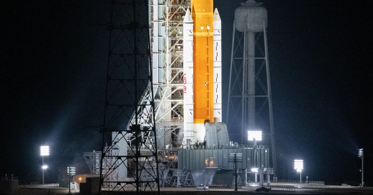NASA Says It’s Fine That Some Pieces May Have Fallen Off Its Moon Rocket During Launch