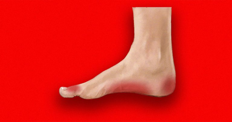 A Wisconsin hospice nurse and taxidermist is facing jail time after allegedly cutting off a dying 62-year-old man's frostbitten foot without permission.