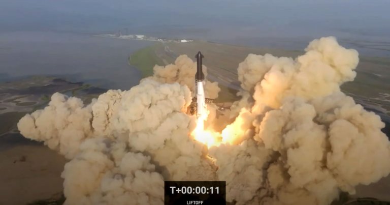 SpaceX's gigantic Starship prototype spacecraft and Super Heavy booster officially cleared the launch pad, but started spinning, before exploding.