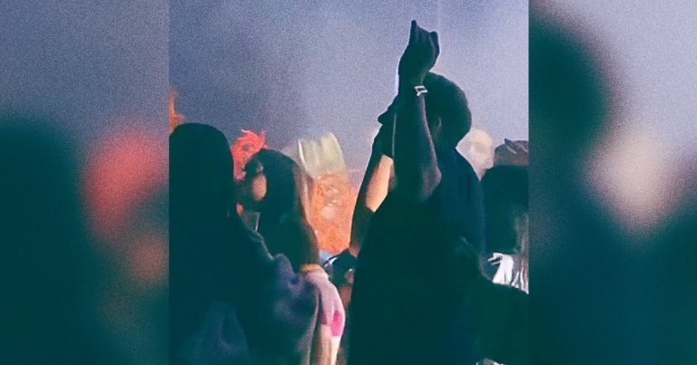 Just hours before meeting with French President Emmanuel Macron, Elon Musk was spotted dancing the night away in Mexico.