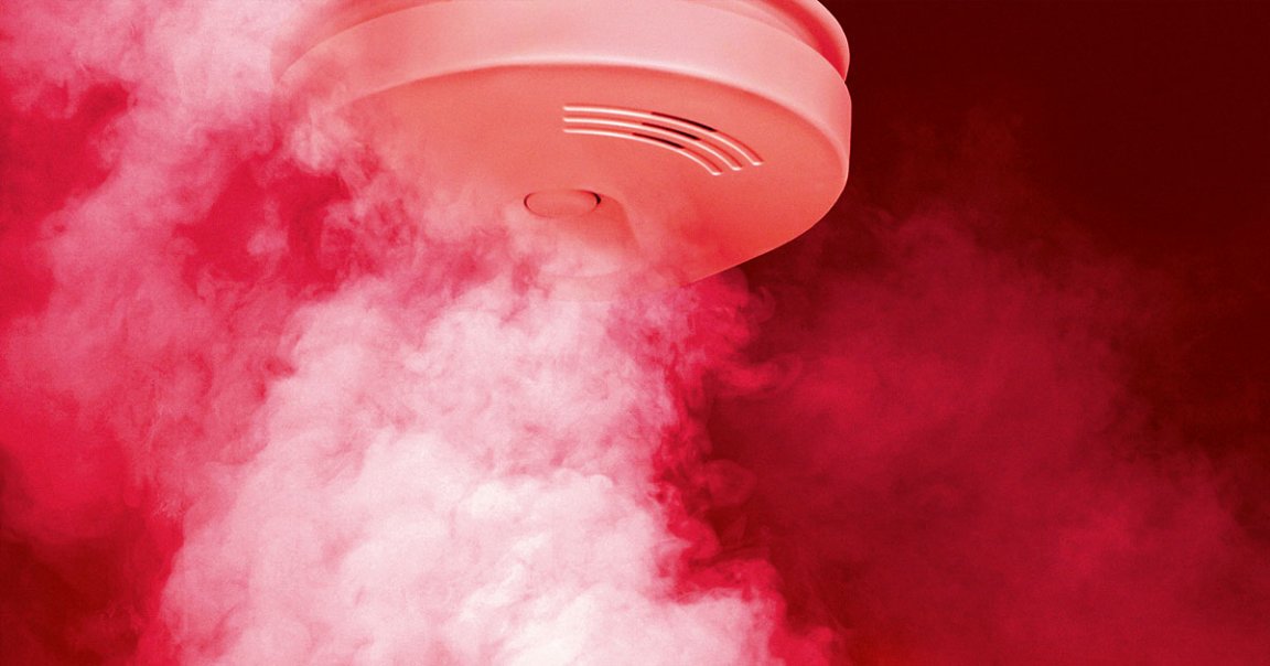 A federal watchdog is warning customers that some combination smoke and carbon monoxide detectors being sold on Amazon don't work.