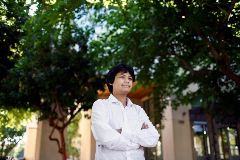 A 14-year-old prodigy is old enough to work at SpaceX, but not old enough to have a LinkedIn profile — and he's furious about it.