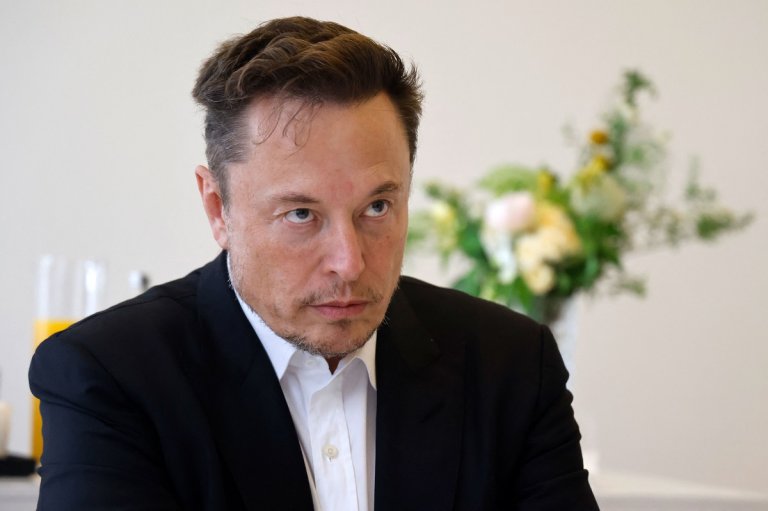 It's only day two of Pride Month, Twitter, Tesla, and SpaceX CEO Elon Musk is already jumping headfirst into deeply transphobic wasters.