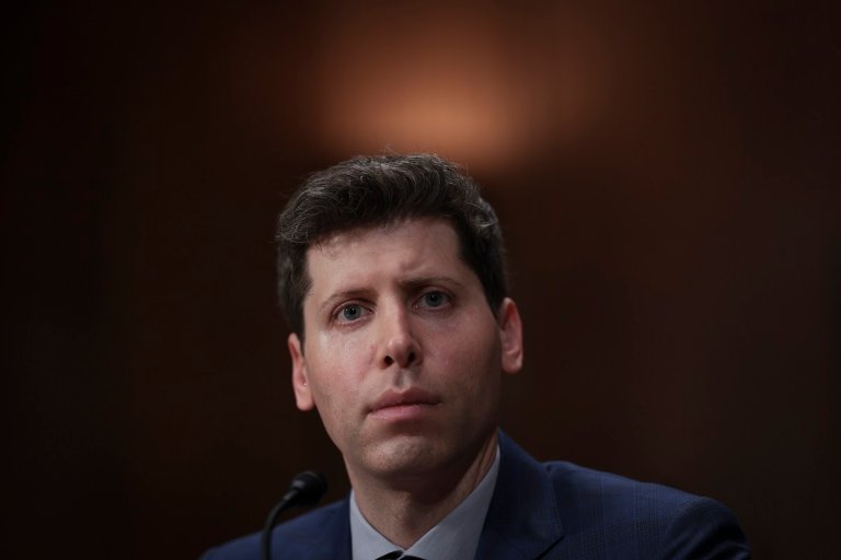 Sam Altman, a tech CEO, has finally watched a movie about sleazy tech CEO that invents a possibly conscious AI humanoid robot. Huh.