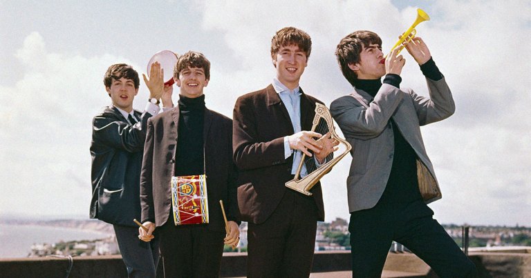 Living music legend Paul McCartney has announced that he's using artificial intelligence to create "the last Beatles record."