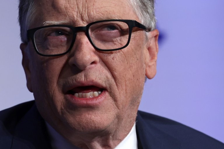 Bill Gates is worried about the role that AI and AI-generated content will play in elections and democracy. And, well, the guy's got a point.