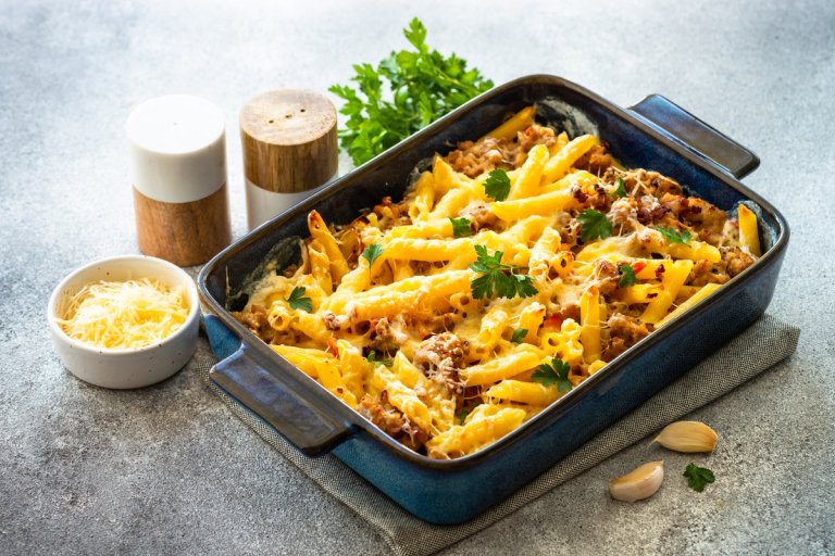 A New Zealand supermarket's AI recipe bot suggested users chef up a series of poisonous, deadly, and/or cannibalistic meals.