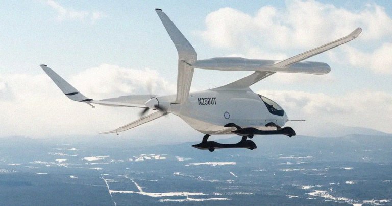 Pilots Testing Electric Airplane Say It’s Weirdly Quiet