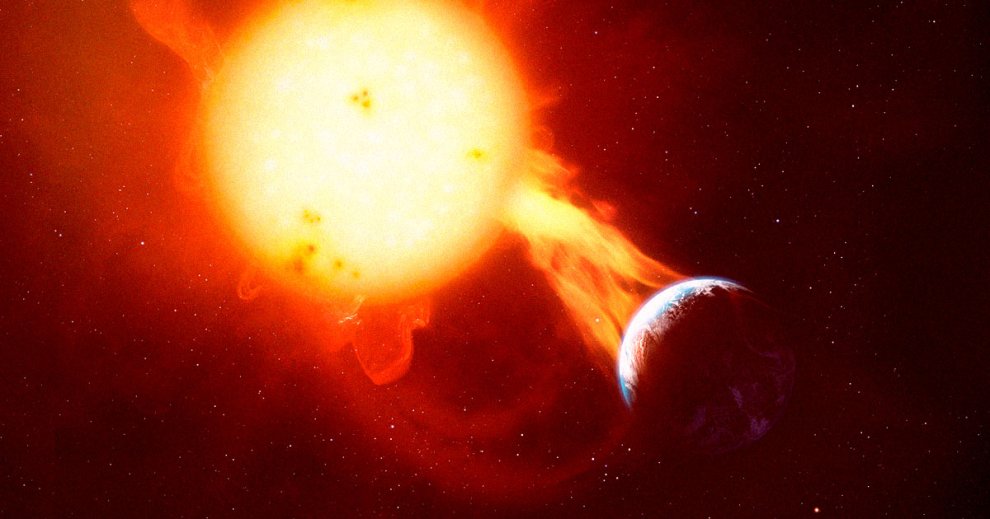 Professor Warns That the Sun Is Angry and It Could Knock Out the Internet