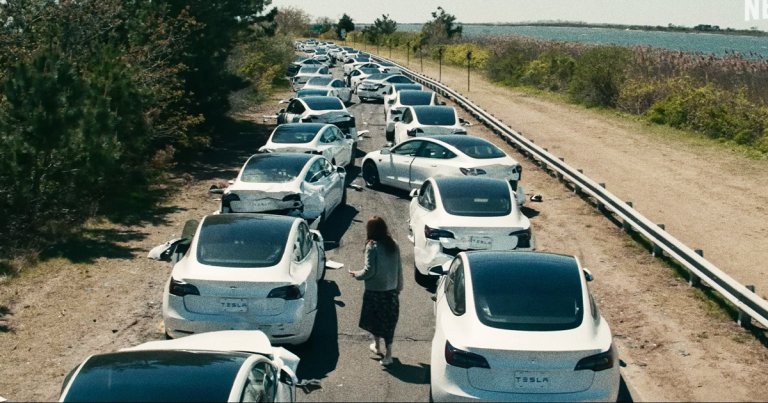 Netflix’s New Apocalypse Movie Involves Self-Driving Teslas Going Kamikaze
