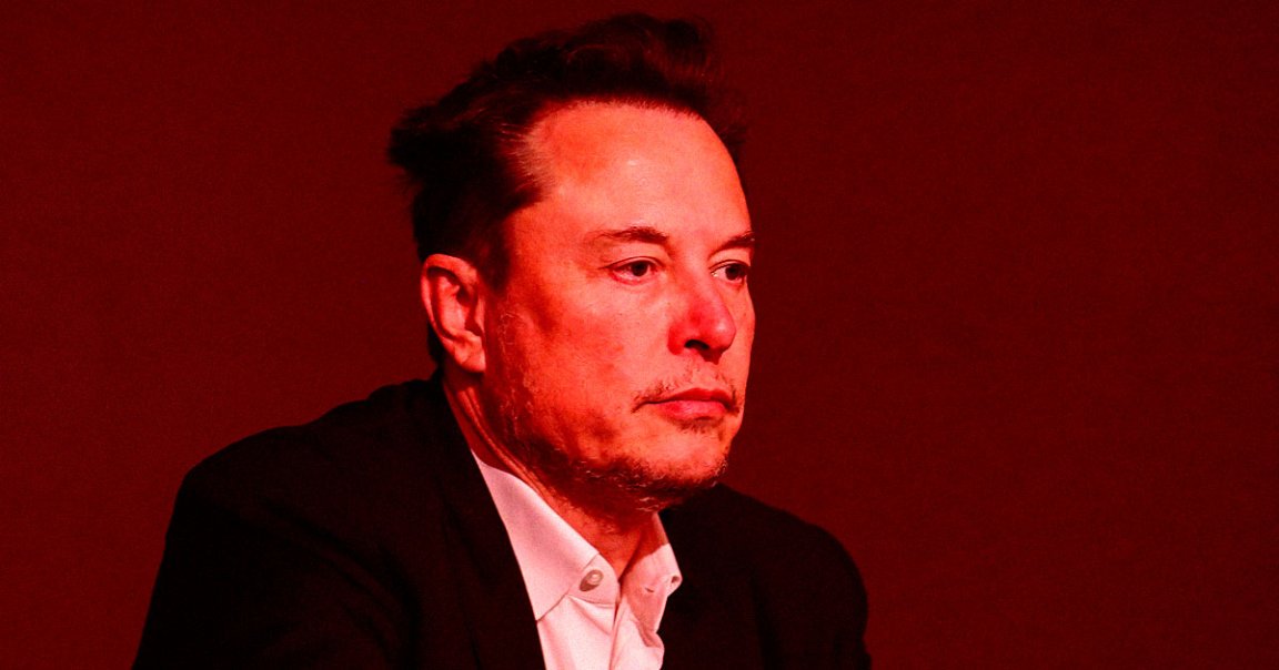 SpaceX and Tesla CEO Elon Musk has topped Fortune's list of "most overrated CEOs" for the second year running.