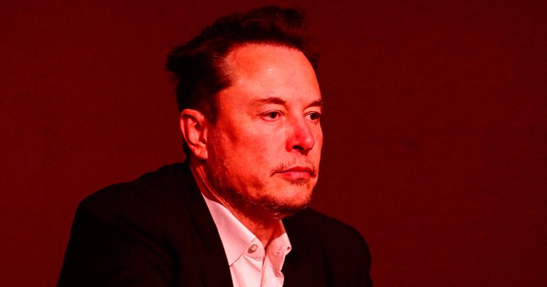 SpaceX and Tesla CEO Elon Musk has topped Fortune's list of "most overrated CEOs" for the second year running.