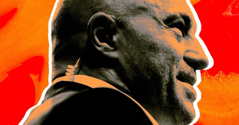 Joe Rogan seems to think that HIV doesn't cause AIDS — but that "party drugs," including poppers, just might.