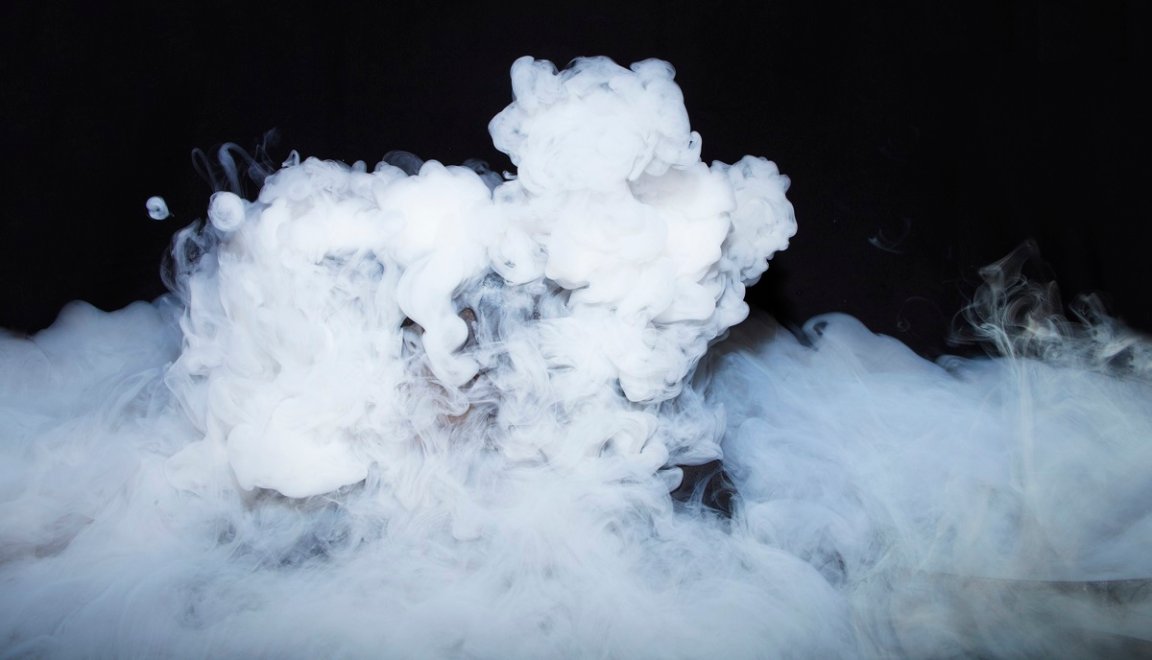 First responders were called onto the scene in Tennessee last week after a bunch of kids got sick when doing an experiment with dry ice.
