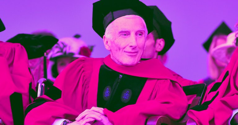 Martin Rees, respected British astrophysicist, says Elon Musk's colonization plans for Mars is a "dangerous illusion."