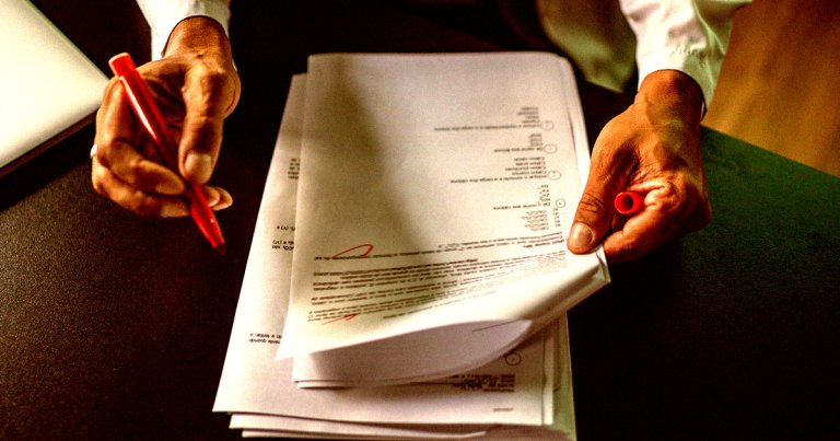 As Axios reports, a new software called Writable is allowing teachers to have ChatGPT evaluate papers for them.