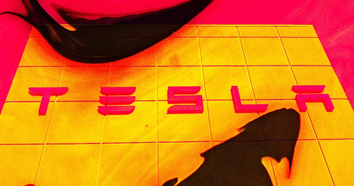 Asana CEO Dustin Moskovitz claimed that Tesla was wrongly reporting its deferred revenue from Full Self-Driving.