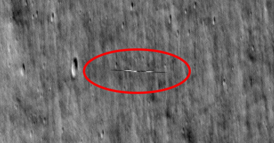 The Korea Pathfinder Lunar Orbiter (KPLO), otherwise known as Danuri, photobomed NASA's Lunar Reconnaissance Orbiter.