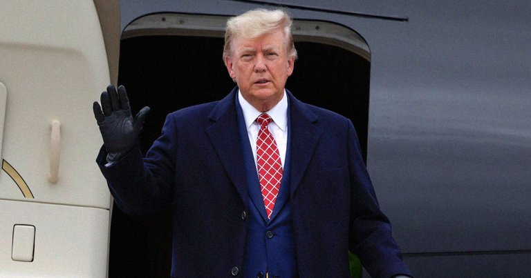 Donald Trump made the first moves to cash out, leaving Truth Social investors, who have already seen their holdings crumble, out to dry.