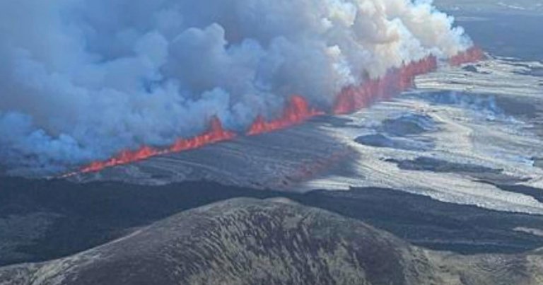 In Iceland, a gigantic volcanic eruption has warranted terrifying videos alongside evacuations of nearby towns and tourist attractions.
