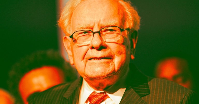Warren Buffett, one of American finance's biggest moguls, saw an AI deepfake of himself that seems to have freaked him out. 