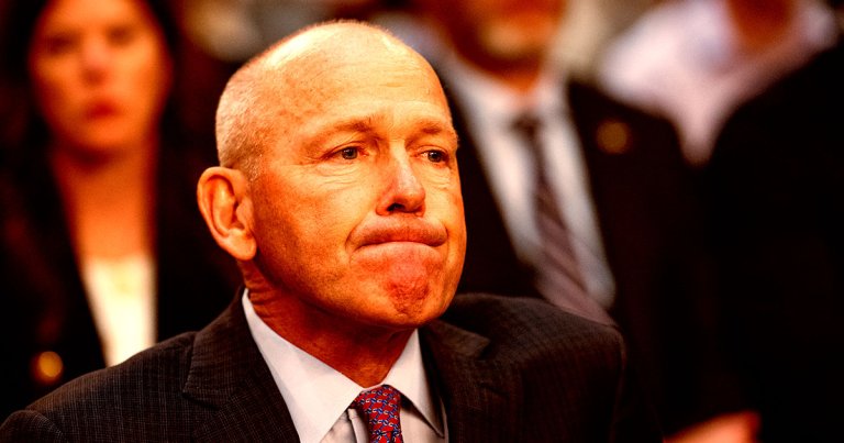 SpaceX CEO Elon Musk is accusing Boeing's embattled CEO David Calhoun of being a clueless executive, who has become out of touch.