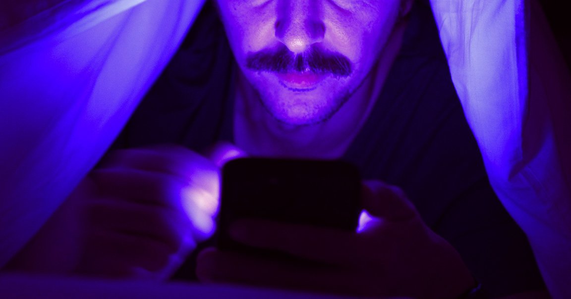 It doesn't take much work for creeps to detect your exact location on dating apps, a new study from some academic hackers shows.