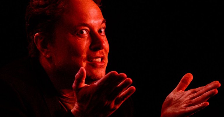 Elon Musk's chaotic chat with former president Donald Trump was delayed by more than 40 minutes due to technical difficulties.