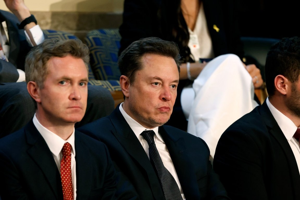 Elon Musk is now suing the X advertisers he once told off to the entire world, after they fled because of his racist tweets.