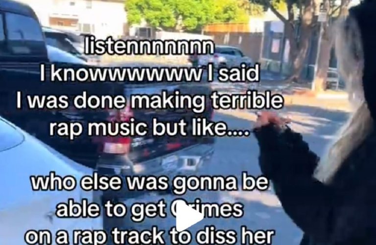 A former Vine star has used Grimes' AI to diss her famous ex and highlight the pitfalls of the burgeoning technology.