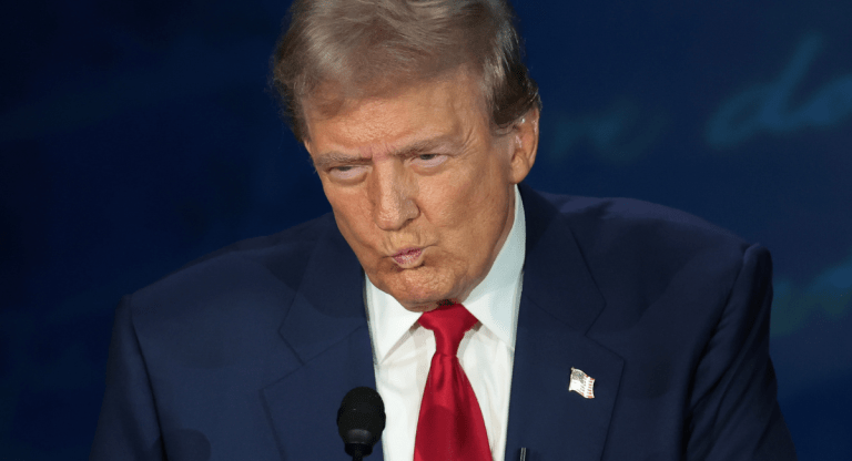 Donald Trump's strange speaking patterns during his debate against Kamala Harris are cause for concern, a psychiatrist explains.