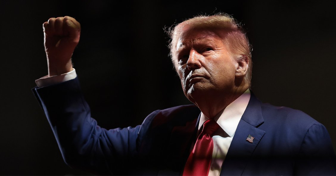 Trump Cheered When Russia Hacked Hillary Clinton's Emails. Now His ...
