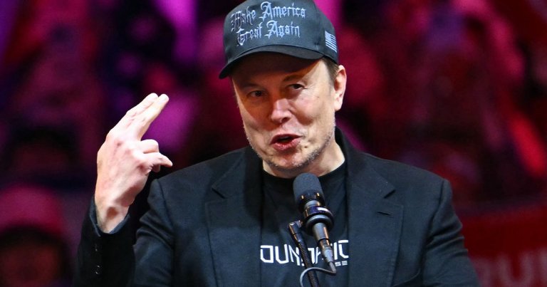 People canvassing for Elon Musk's America PAC are allegedly dealing with workplace conditions way harsher than expected.