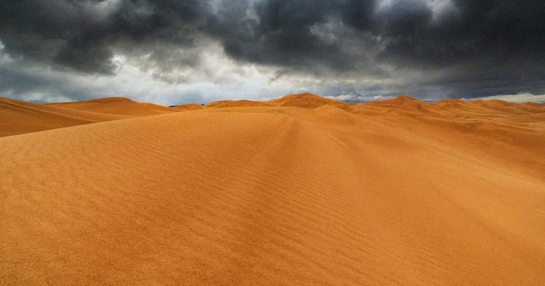 Parts of the Sahara Desert in southeastern Morocco experienced a surprise deluge of heavy rains last month, leaving behind lake-filled oases.