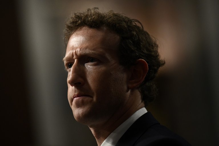 Bluesky has apparently become such a successful X-formerly-Twitter alternative, even Mark Zuckerberg is anxiously taking notice.
