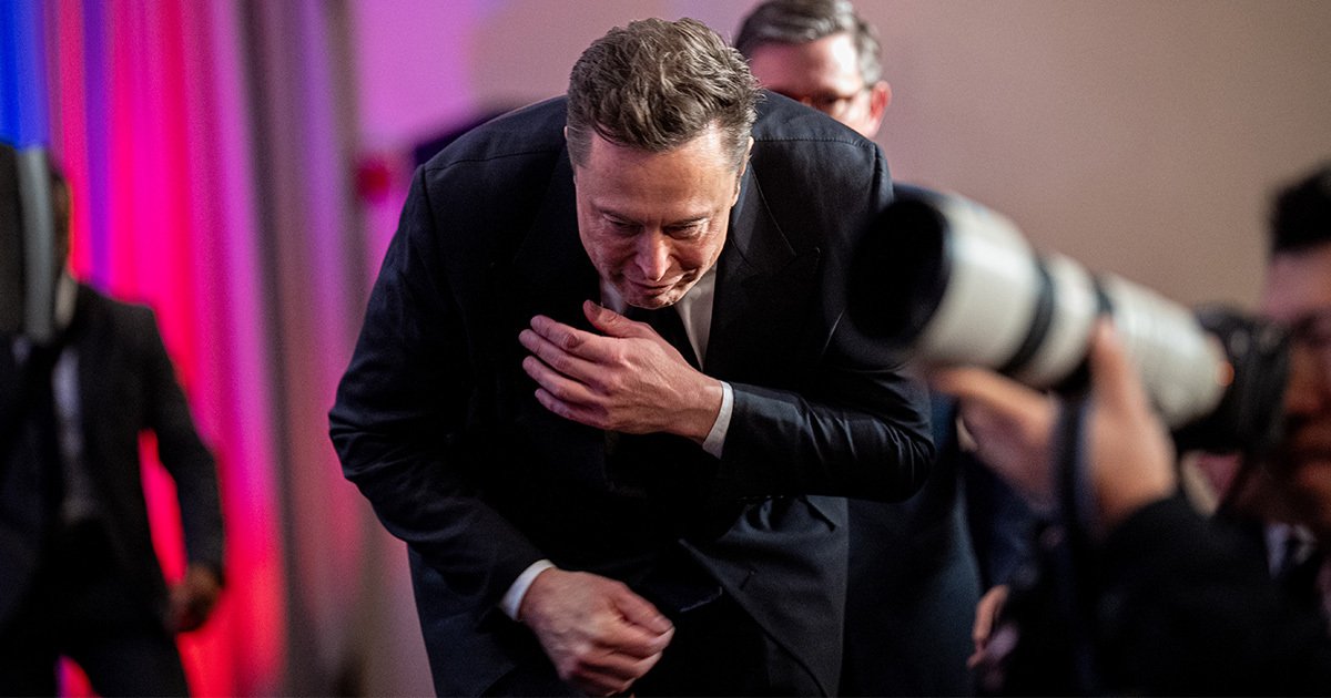 Back Before Their Bromance, Trump Said Musk Would Drop to His Knees and Beg