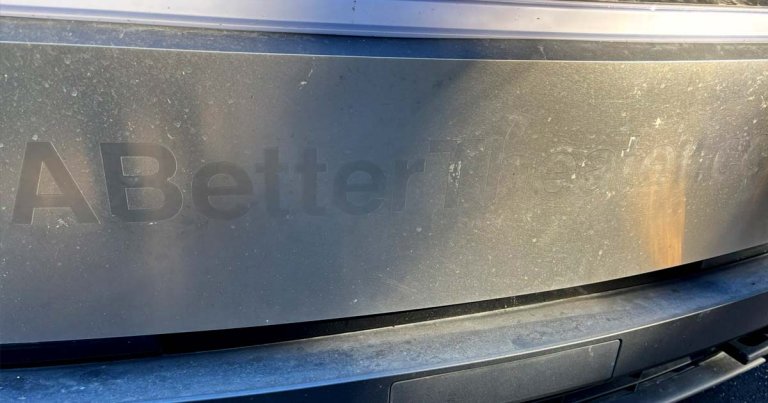 As one Cybertruck owner found, removing vinyl adhesives after several months leaves plenty of evidence behind.