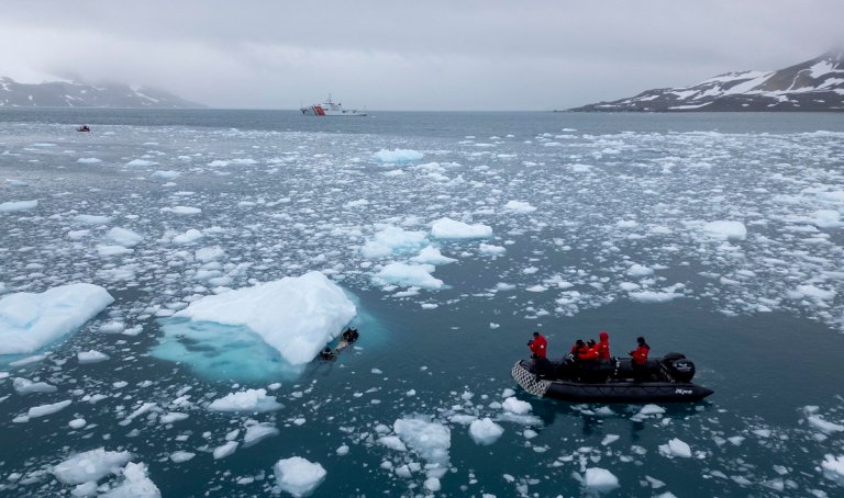 Flat Earthers visited Antarctica for the first time and discovered, to their surprise, that our planet is actually round.