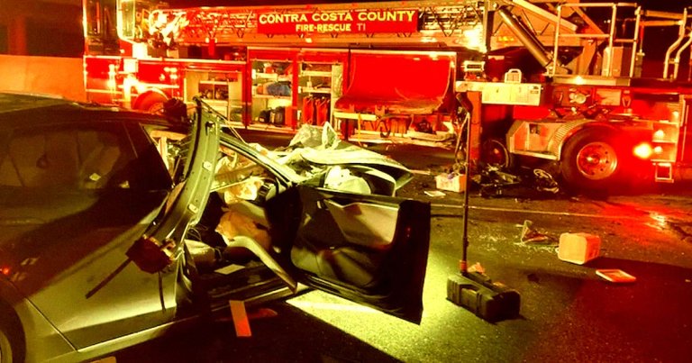 The family of a man who died after his Tesla crashed on Autopilot is suing the EV maker, accusing CEO Elon Musk of misleading the public.