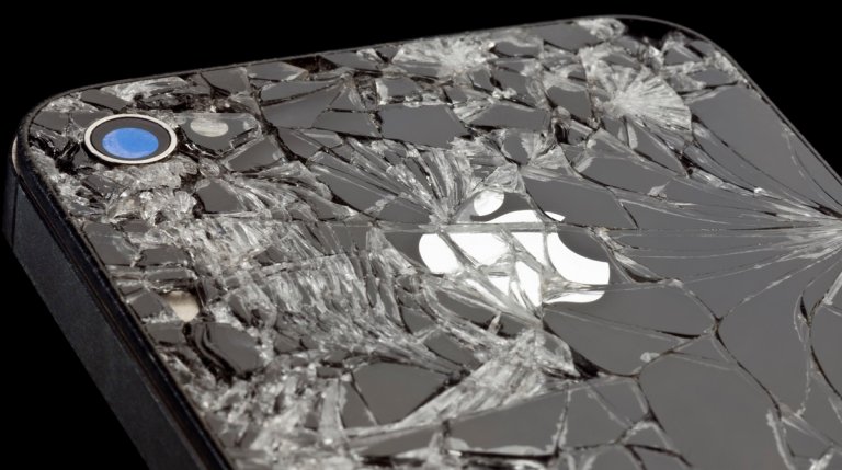 Apple engineers flagged major flaws with the "reasoning" abilities of top AI models: that it's mostly a front.