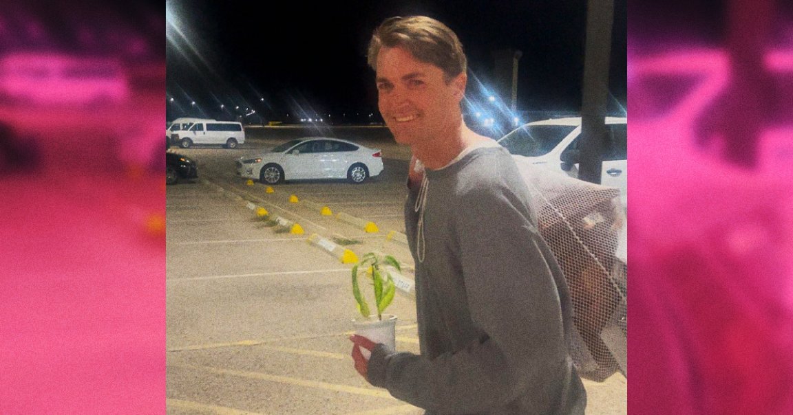 Silk Road founder Ross Ulbricht is free after spending over a decade behind bars — and he's taken his little prison plant with him. 