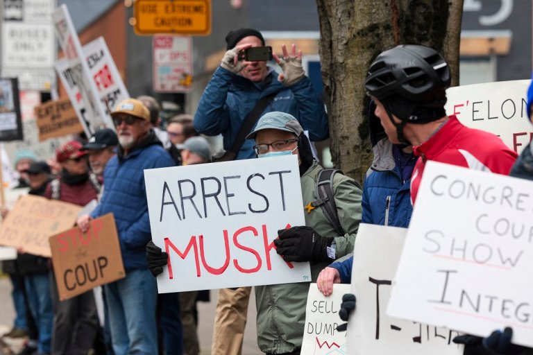 Around the world, folks angry at Elon Musk's new turn as an unelected White House wrecker are taking it out on Tesla. 