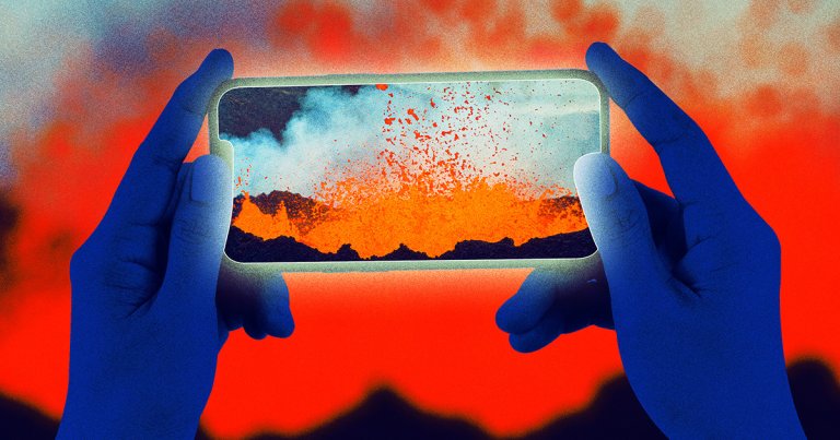 As Mount Etna oozes lava, thousands of tourists are rushing towards the volcano's snow slopes, seeking thrills and glory.