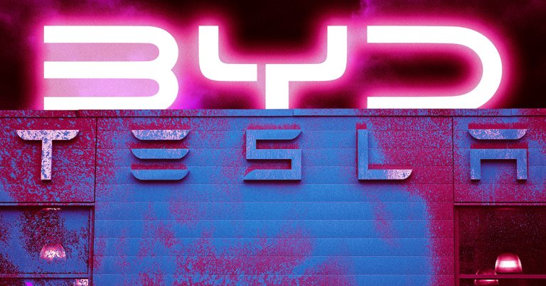 Chinese EV giant BYD is eating Tesla's lunch as its sales soar to record highs and Tesla's fall off a cliff.
